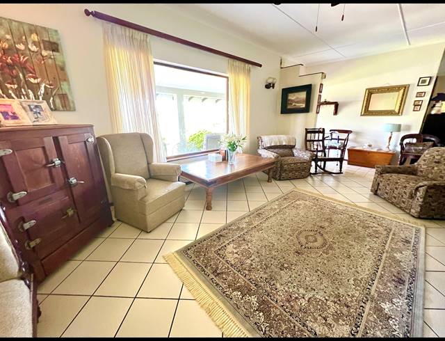 4 BEDROOM HOUSE FOR SALE IN SCOTTBURGH SOUTH